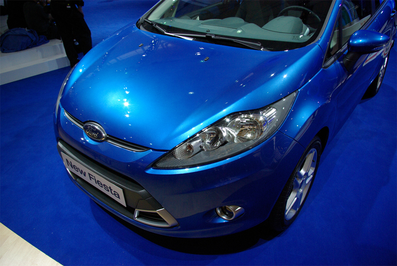 Illustration for article titled 2009 Ford Fiesta Gets Cirque Du Soleil'd In Shanghai
